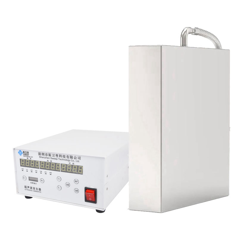 Immersible ultrasonic transducer plates main view for industrial cleaning tanks and ultrasonic cleaning systems