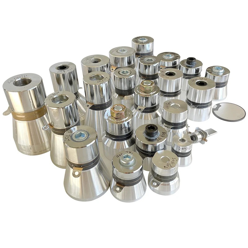 Industrial ultrasonic cleaning transducers with piezoelectric ceramic technology